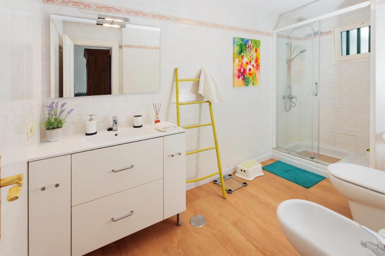 Apartamento Om Con Piscina Y Vistas Al Mar Daire Costa Teguise Dış mekan fotoğraf